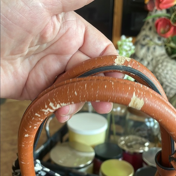 Kate Spade Black and Red Floral Tote Bag - Picture 2 of 10